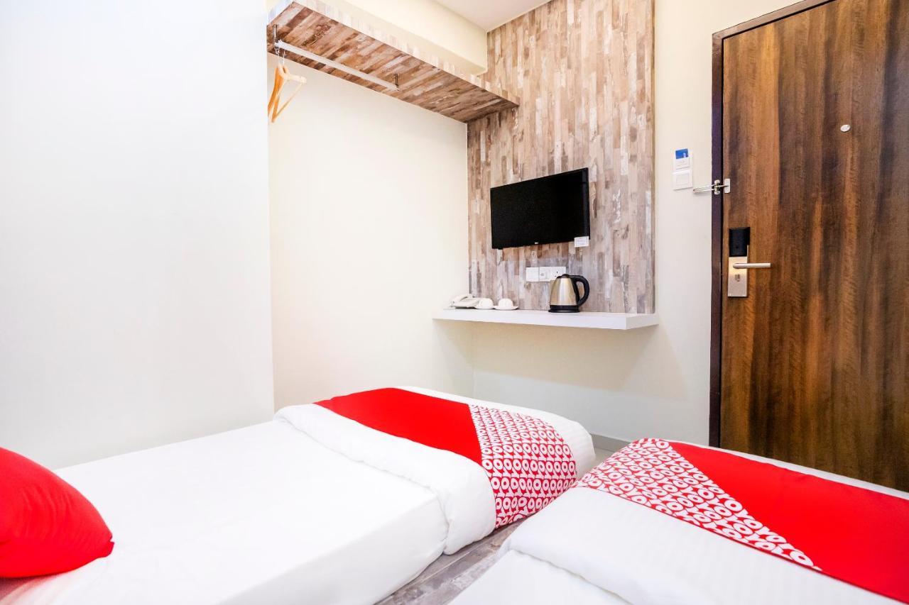 โอโย 428 โฮป โฮเต็ล Hotel ยะโฮร์บาห์รู ภายนอก รูปภาพ
