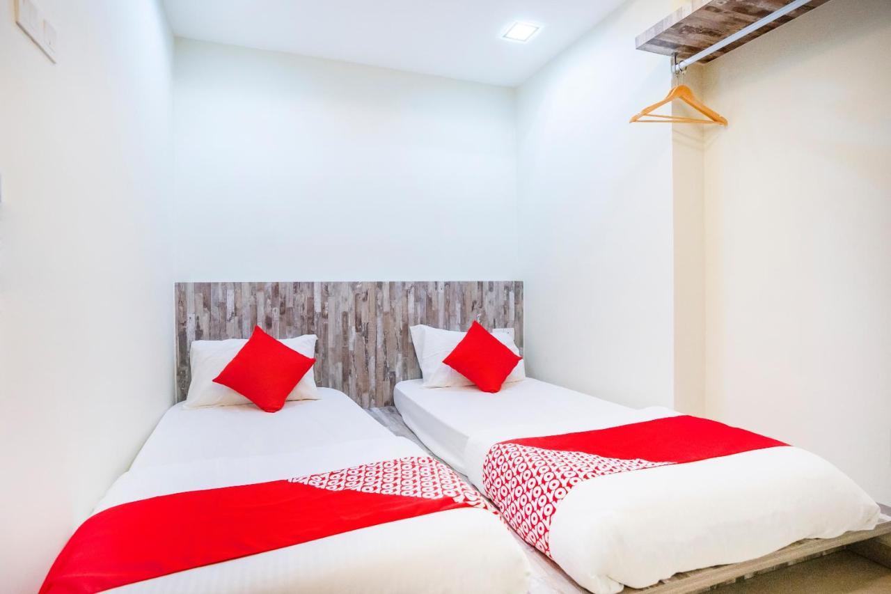 โอโย 428 โฮป โฮเต็ล Hotel ยะโฮร์บาห์รู ภายนอก รูปภาพ