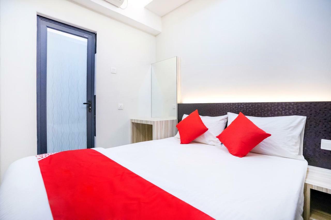 โอโย 428 โฮป โฮเต็ล Hotel ยะโฮร์บาห์รู ภายนอก รูปภาพ